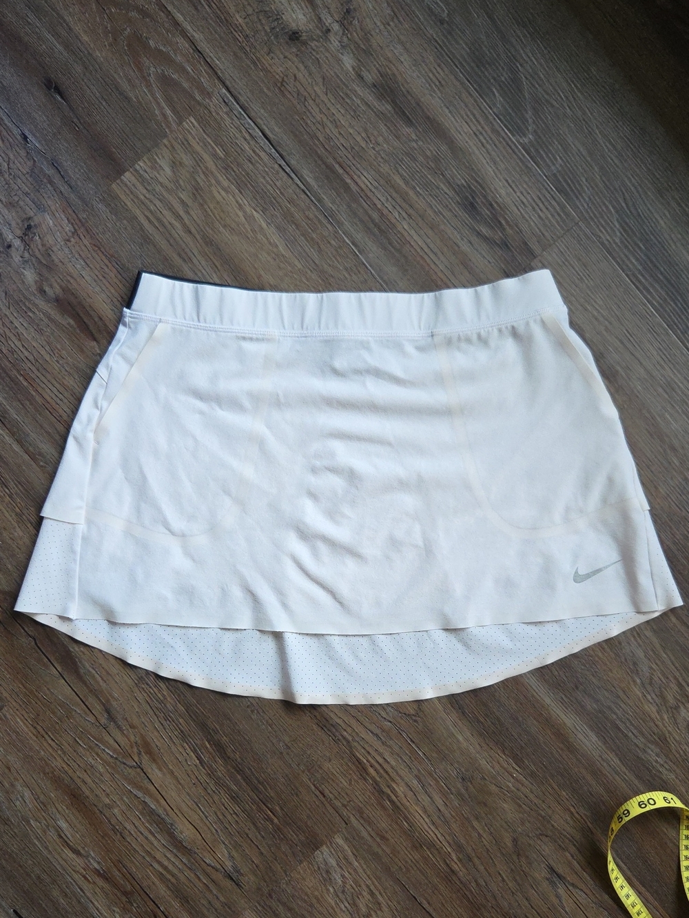 Nike Off White Cream Golf Skirt Size Medium